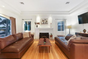 La Playa - Charming Bayside Bungalow